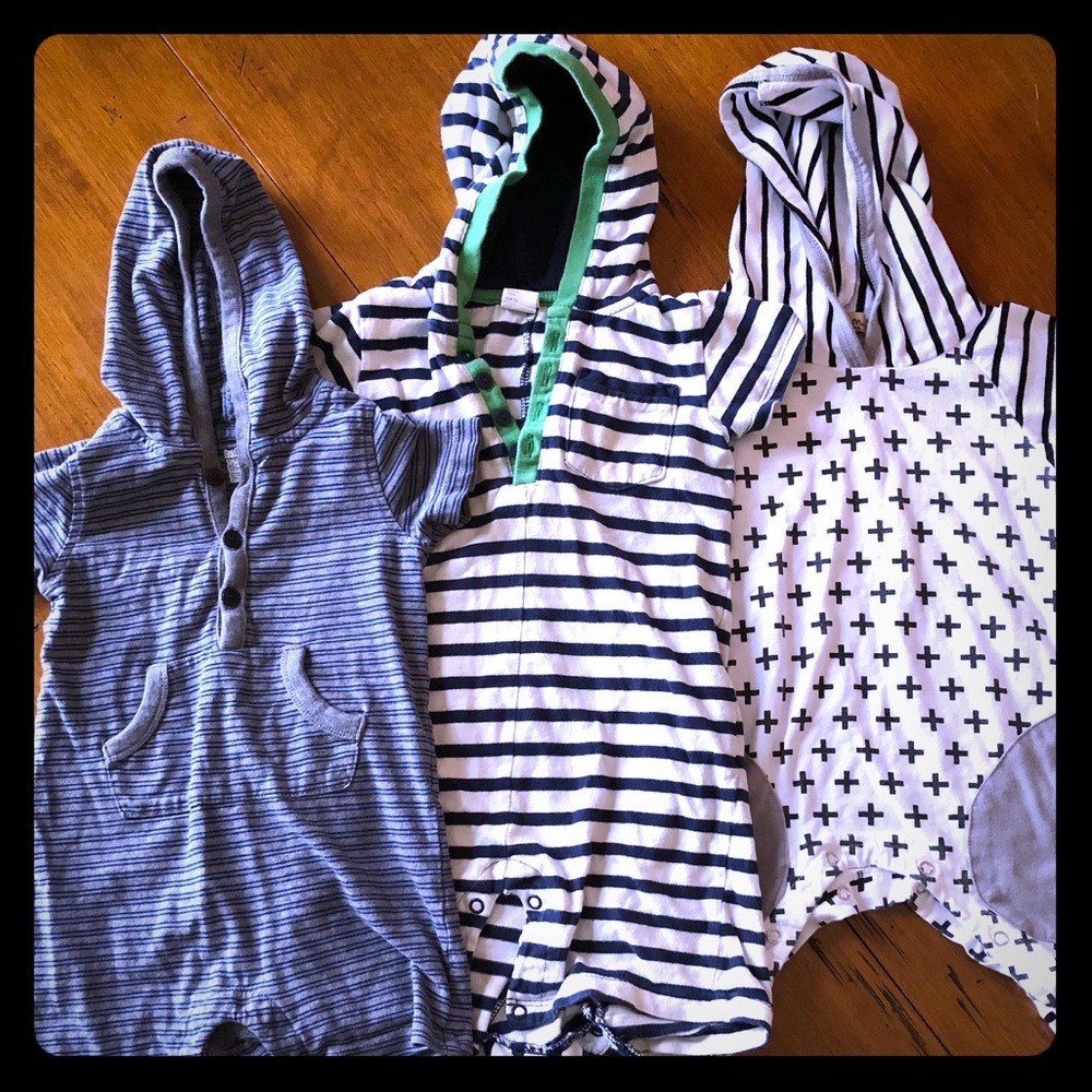 Hooded Onesie Bundle 12-18m